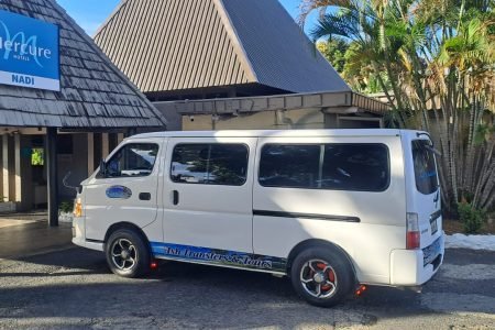 Transfers From Nadi Airport to Warwick Resort Fiji