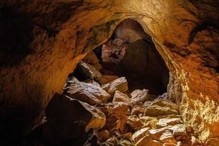 Sigatoka River Cruise & Cannibal ‘Nahehe’ Cave Tour